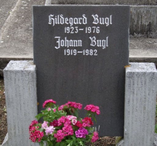 Bugl Johann 1919-1982 Peresta Hildegard 1923-1976 Grabstein